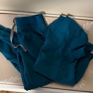 Figs Teal Scrub Set